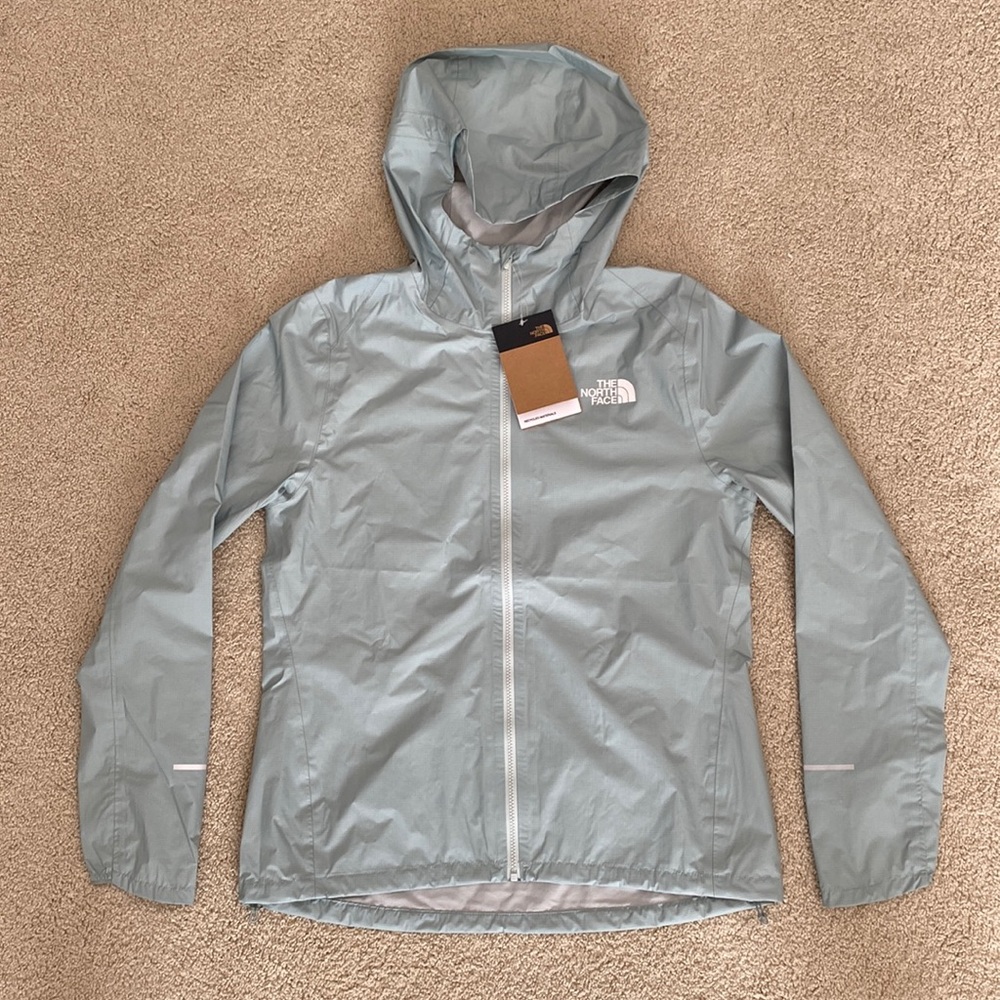 NWT The North Face Jacket in Silver/Blue